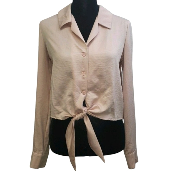 Love Fire Front Tie Blouse Women's. Size Small.  New With Tags. - Picture 1 of 6
